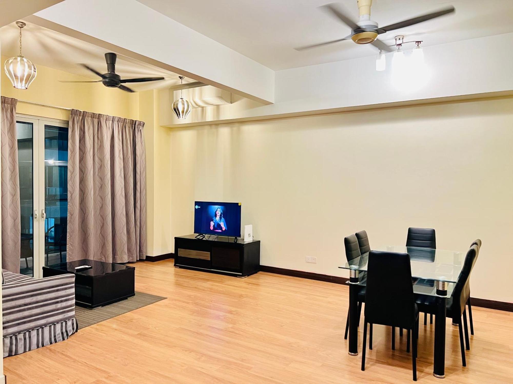 Regalia Suites & Residence By Enjoy Your Stay Kuala Lumpur Dış mekan fotoğraf